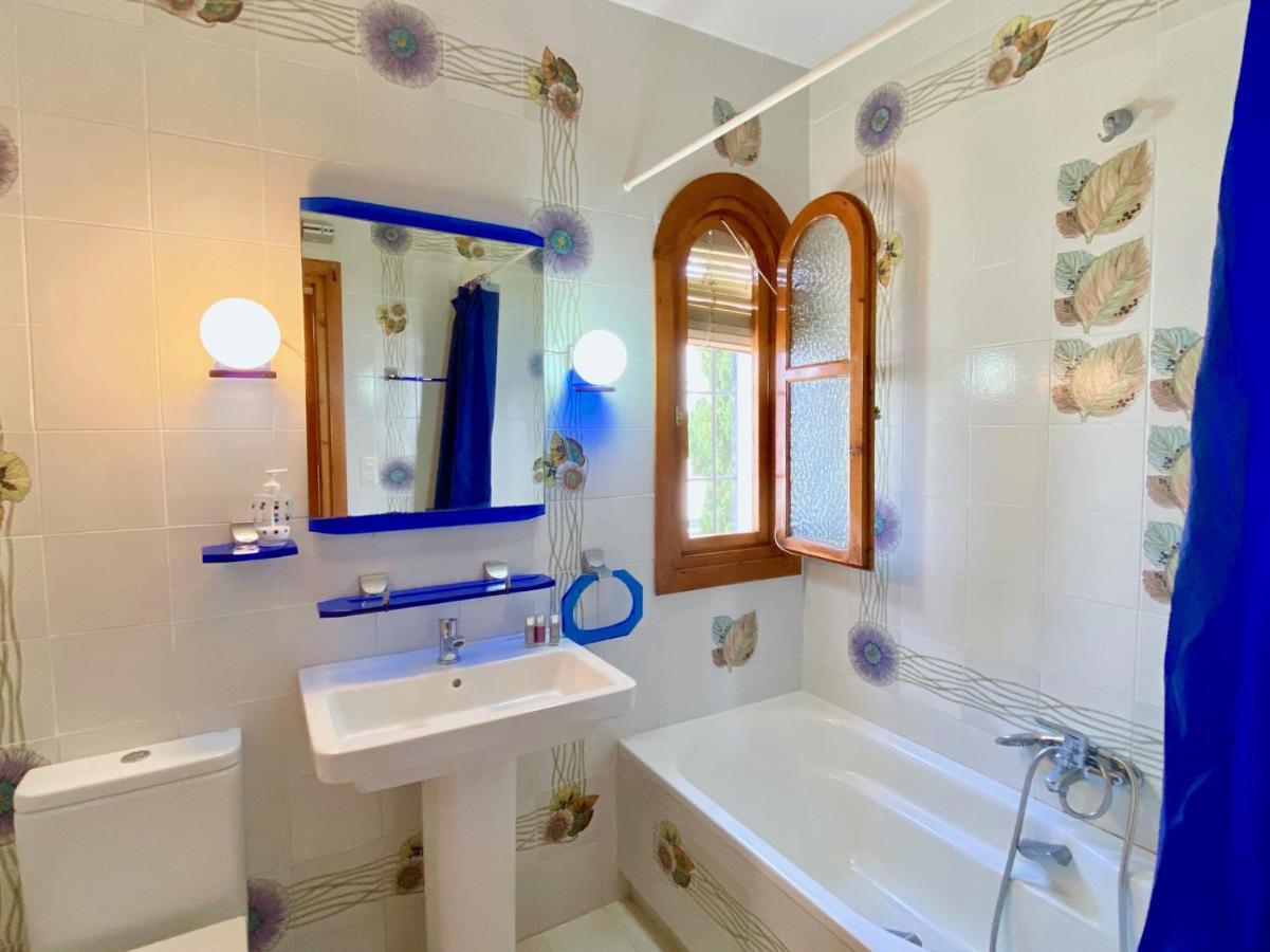 Precioso Chalet En Almunecar Junto Al Mar Con Garage Privado Ngoại thất bức ảnh